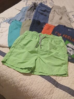 Boys Size M 7 - 8 Or 8, 12 Piece Bundle Summer Clothing. Various Brands, See Des